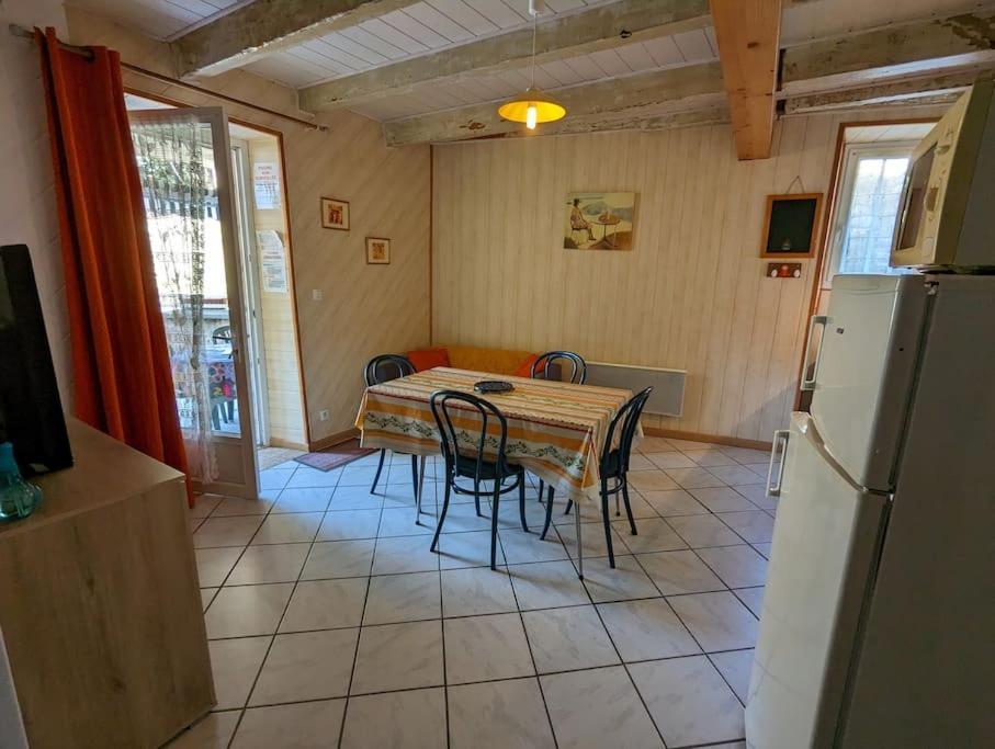 Gite Elisa Vals-les-Bains Exterior foto